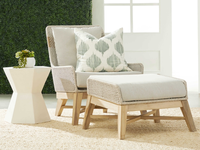 rineva-garden-stool