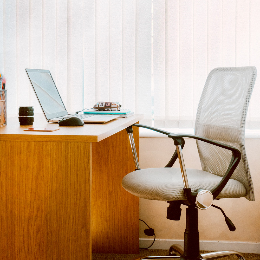 How Much Is Office Chair And Table